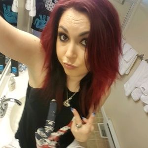 Meet your Posher, Inna